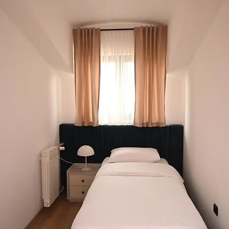 Mas * Ivisovo Greblje